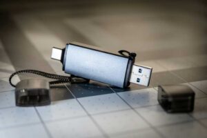 USB drive