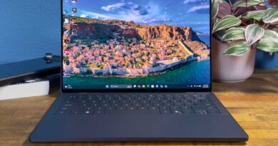 Dell XPS 14 head on hero