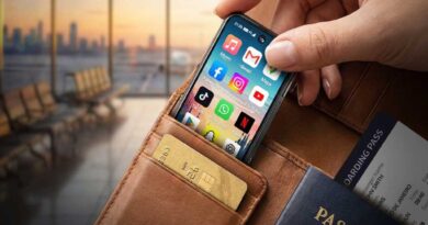 NanoPhone Pro - Advanced Mini 4G Smartphone