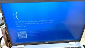 Windows 11 laptop security system crash blue screen error