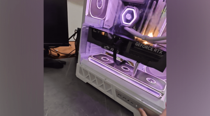 RTX 5090 bursts into flames