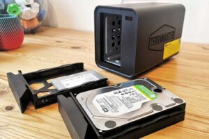 TerraMaster F2-212 NAS with exposed drive bays