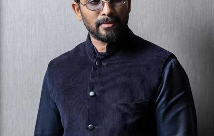 Allu Arjun Making His Friends And Family As Producers