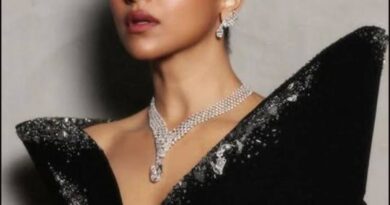 Deepika Padukone walks out of another project