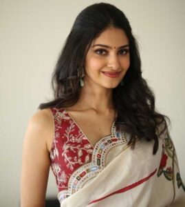 Manasa Varanasi reacts to the kissing scene