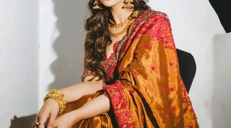 Meenakshi Chaudhary Bags Hindi Offer In Akshay Kumar Film