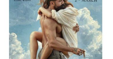 Stage set for Toxic first single