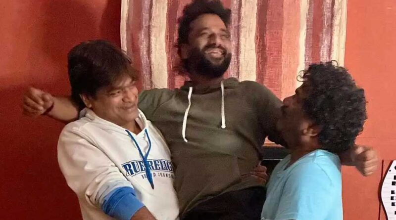 Harish DSP and Chandrabose celebrate ahead of Ustaad Bhagat Singh second song