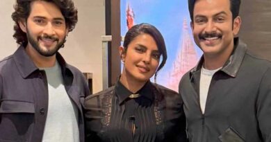 Mosquitoes troubling Varanasi team | cinejosh.com