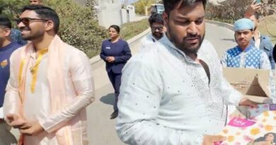 Vijay Devarakonda and Rashmika Mandanna distribute sweets to media