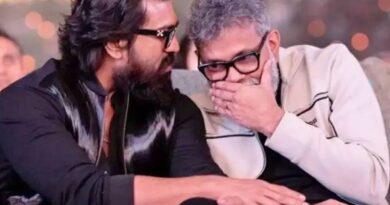 Sukumar develops two, which one Ram Charan pick