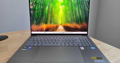 Acer Swift 16 AI head on