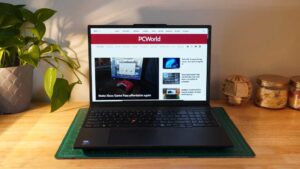 Lenovo ThinkPad P16s Gen 4 hero