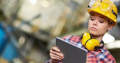 Virtual twins and AI companions target enterprise war rooms