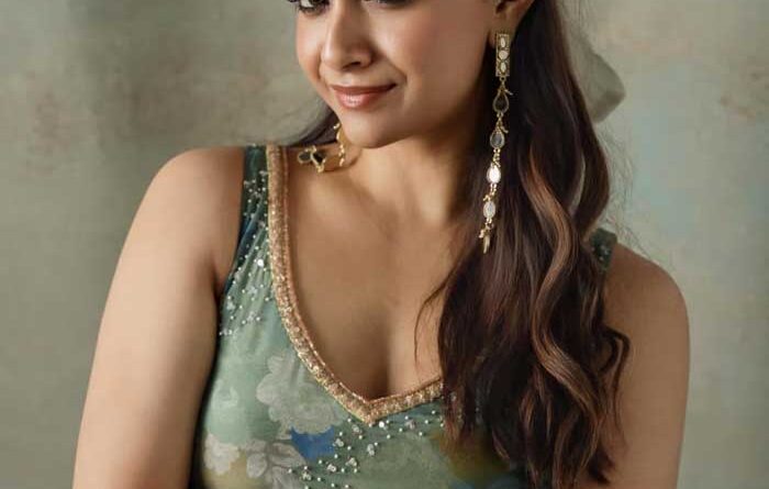 Keerthy Suresh Joins Venkatesh in Anil Ravipudi Film