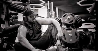 David Reddy - Manchu Manoj flexes muscles with macho look