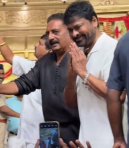 Prakash Raj turns bodyguard for Chiranjeevi