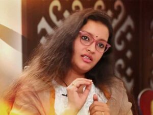 Renu Desai warns netizens for vulgar comments