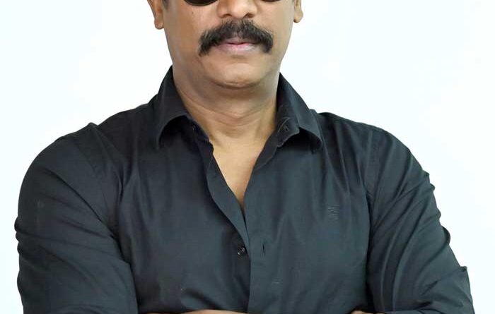 Samuthirakani Says His Words About Vijay And Trisha Are Twisted