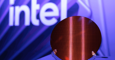 Intel Panther Lake wafer downrez