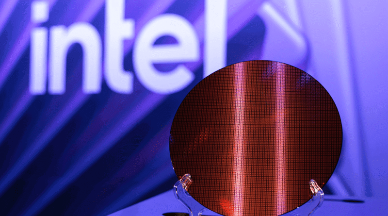 Intel Panther Lake wafer downrez