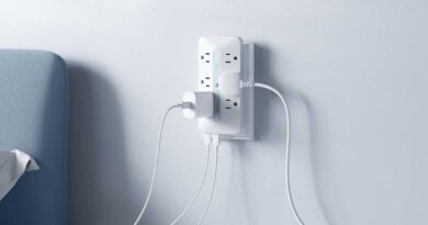 Anker 10-in-1 USB Charging Power Strip Outlet Extender