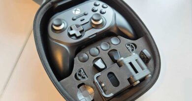 HyperX Clutch Talon in case