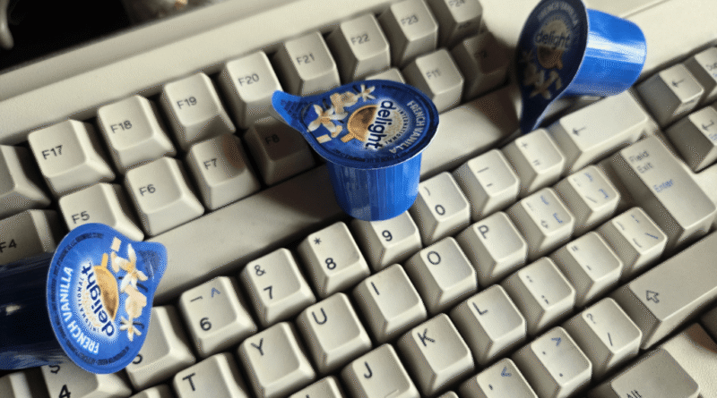 Model M keyboard with creamer packets