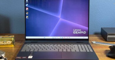 Lenovo IdeaPad 5a 2-in-1 hero