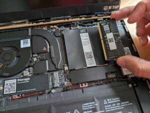 Framework Laptop 13 installing RAM