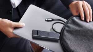 Ugreen Revodok Pro 6-in-1 USB-C Hub