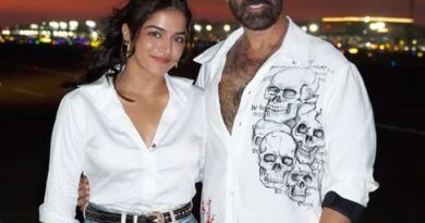 Akshay prank startles Wamiqa Gabbi in Bhoot Bangla