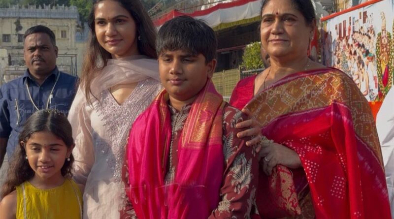 Sneha Reddy-Ayan and Arha climb Tirumala