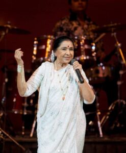 Pak channel served notice over Asha Bhosle demise