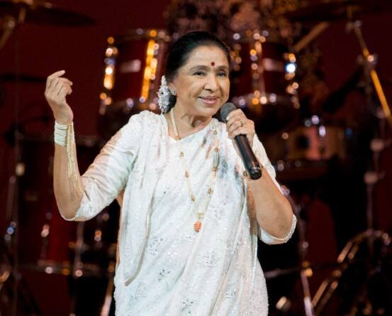 Pak channel served notice over Asha Bhosle demise