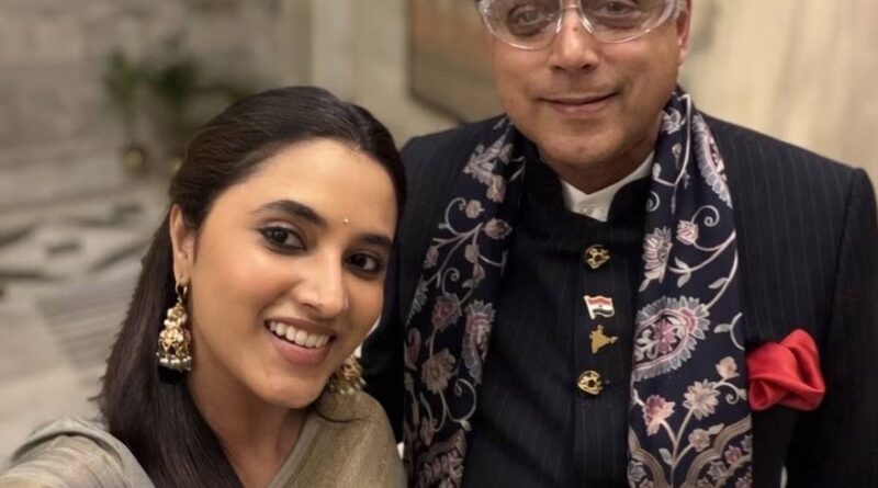 MP Shashi Tharoor shoots Priyanka Mohan