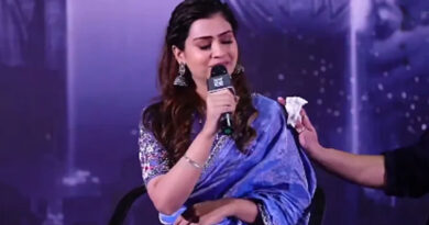 Payal Rajput Walks out Of An Event Emotionally While Recalling Late Father