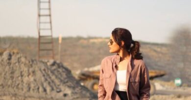 Samyuktha shoots in red hot sun for The Black Gold
