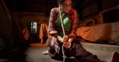 Taapsee Blindfolded Action Sequences In Gandhari