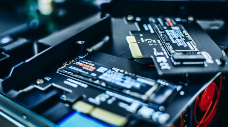 SSD PCIe adapter cards with Samsung SSDs in them