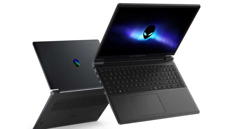 Alienware 15 hero