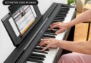 flowkey Piano Learning App: Classic Plan (5-Year Subscription)