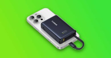 Baseus Picogo 10K Power Bank built-in cable