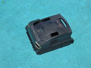 Aiper Scuba V3 Ultra hero