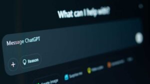 Message ChatGPT prompt box