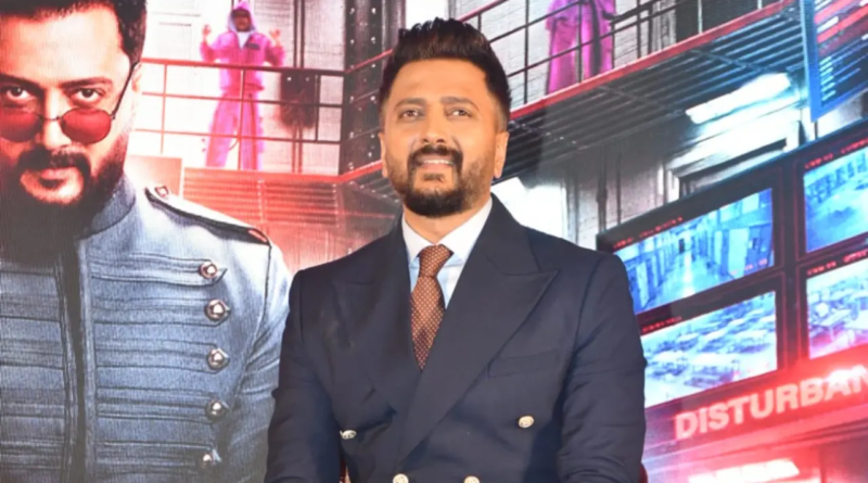 Riteish Deshmukh shuts down the question about Salman and Sanjay