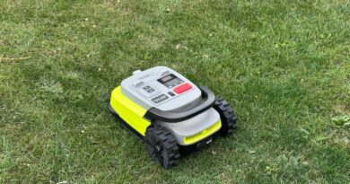 Review of UBHome M10 robot lawn mower