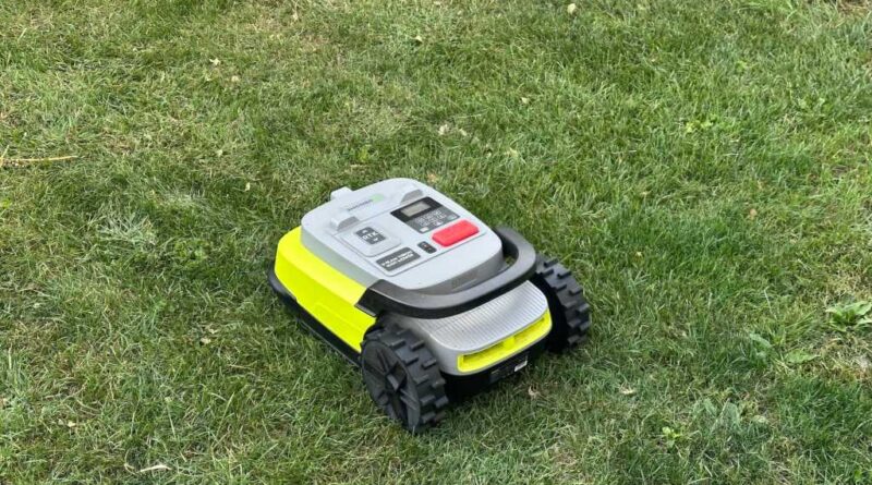 Review of UBHome M10 robot lawn mower