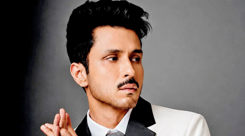 Amol Parashar says his fake IAS officer role is an interesting career turn