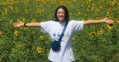 Asha Negi drops pictures from her recent trip, calls it 'lost in field of gold'